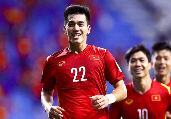 Thông tin sự nghiệp của cầu thủ Tiến Linh trong màu áo CLB và màu áo của các đội tuyển quốc gia